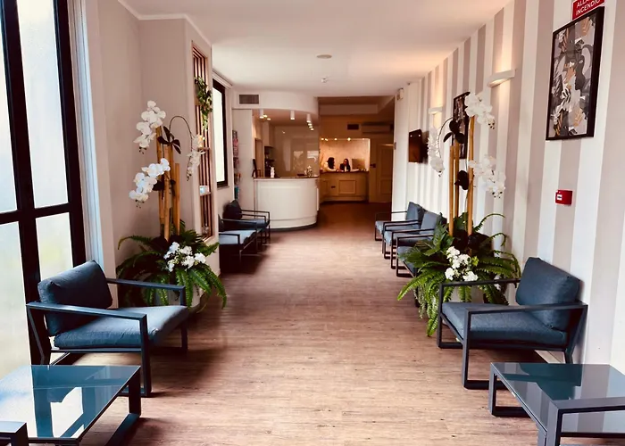 Hotel Miramare - & - Free Brunch & Breakfast Until 13-00