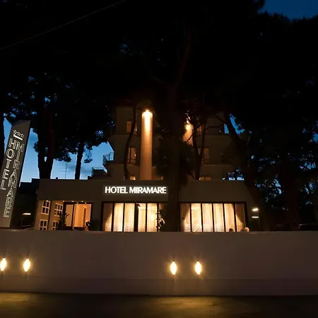 Miramare - & - Free Breakfast & Brunch Until 13-00 Hotel Cervia