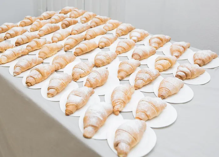 Miramare - & - Free Brunch & Breakfast Until 13-00 فندق 4*