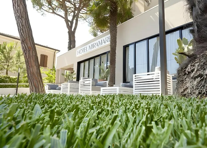 Miramare - & - Free Brunch & Breakfast Until 13-00 Hotel