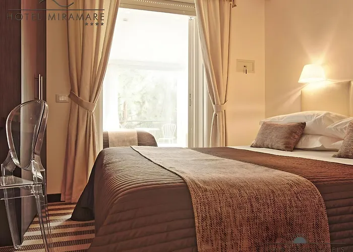 Miramare - & - Free Brunch & Breakfast Until 13-00 تّشيرفييا