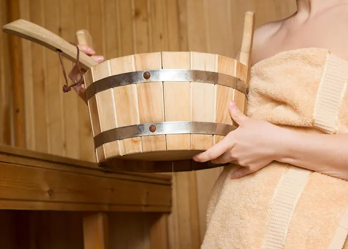 Miramare - & - Free Brunch & Breakfast Until 13-00 فندق تّشيرفييا