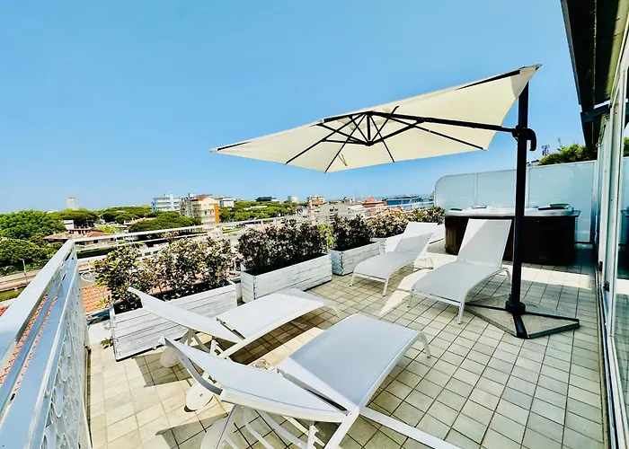 Hotel Miramare - & - Free Brunch & Breakfast Until 13-00