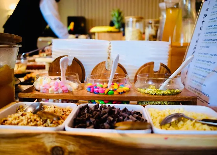 Miramare - & - Free Brunch & Breakfast Until 13-00 Червия
