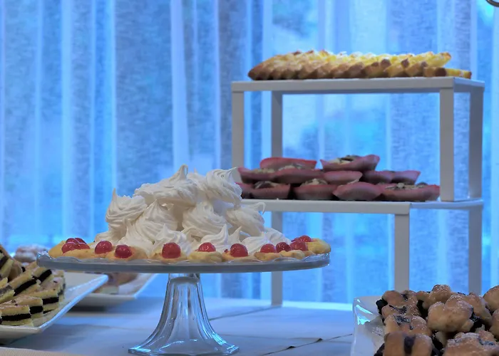 Hotel Miramare - & - Free Brunch & Breakfast Until 13-00