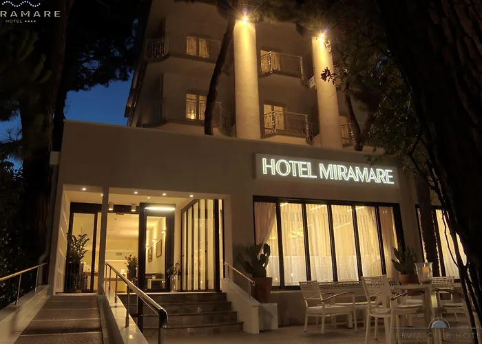 Miramare - & - Free Brunch & Breakfast Until 13-00 Cervia